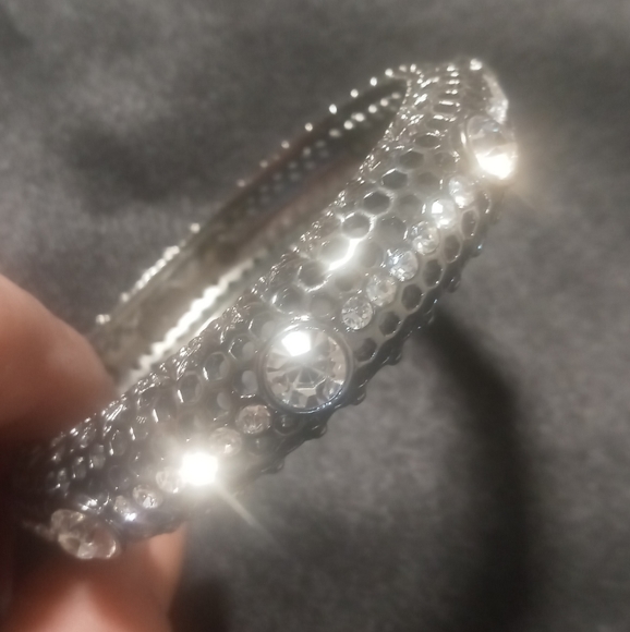 IMAN Rhinestons studded bangle bracelet silver stainless.. sz8.5 - Picture 4 of 6